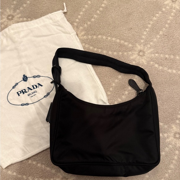 Re-Nylon Prada Re-Edition 2000 mini-bag - Picture 8 of 8